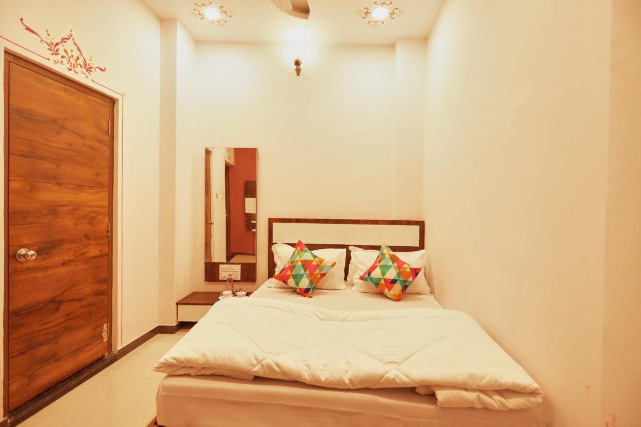 Neev Haweli Hotel Удайпур Екстериор снимка